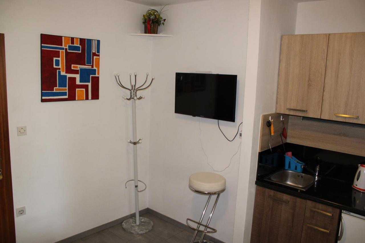 Studio Apartman Stefanija 셀스 외부 사진