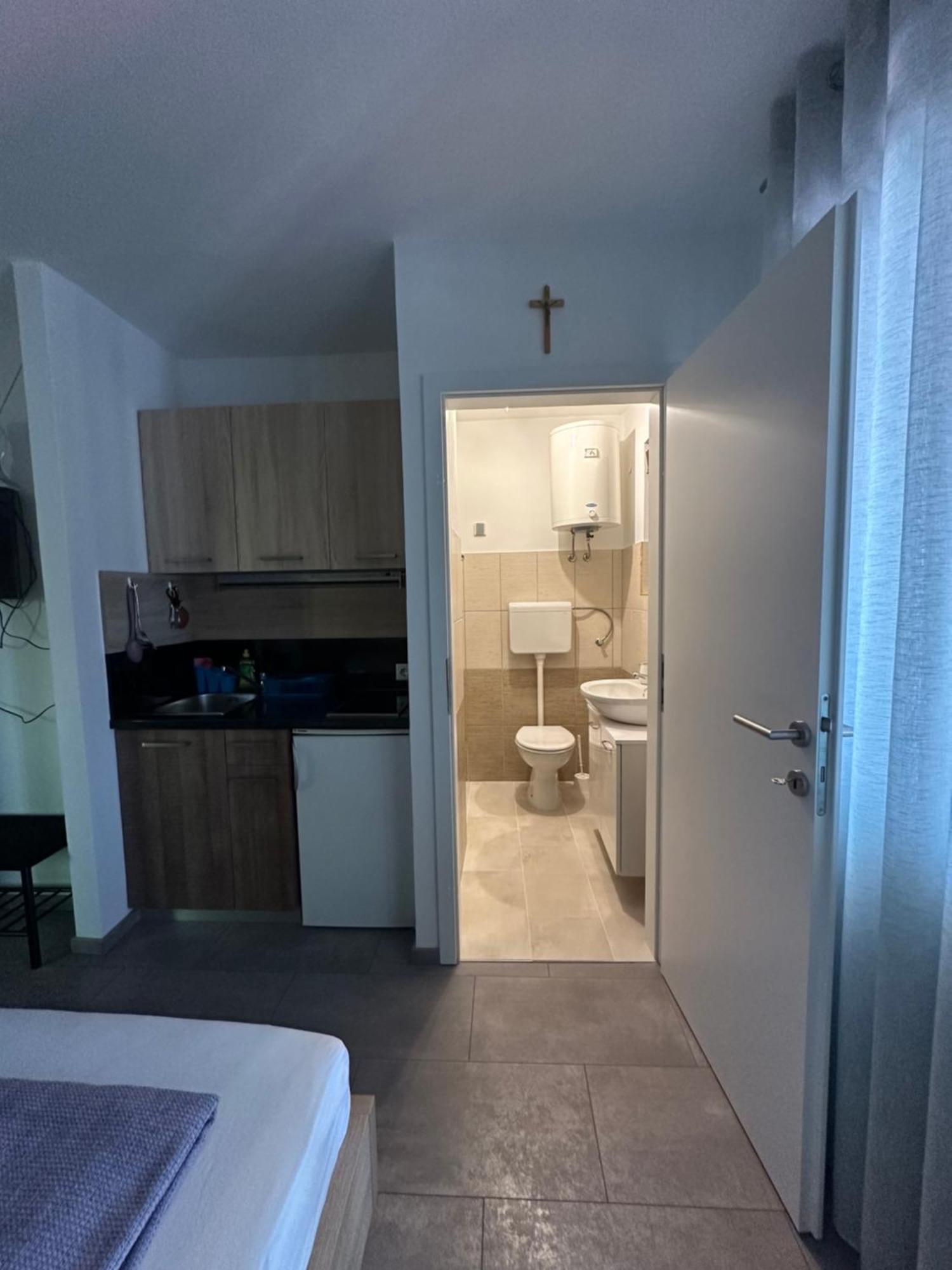 Studio Apartman Stefanija 셀스 외부 사진
